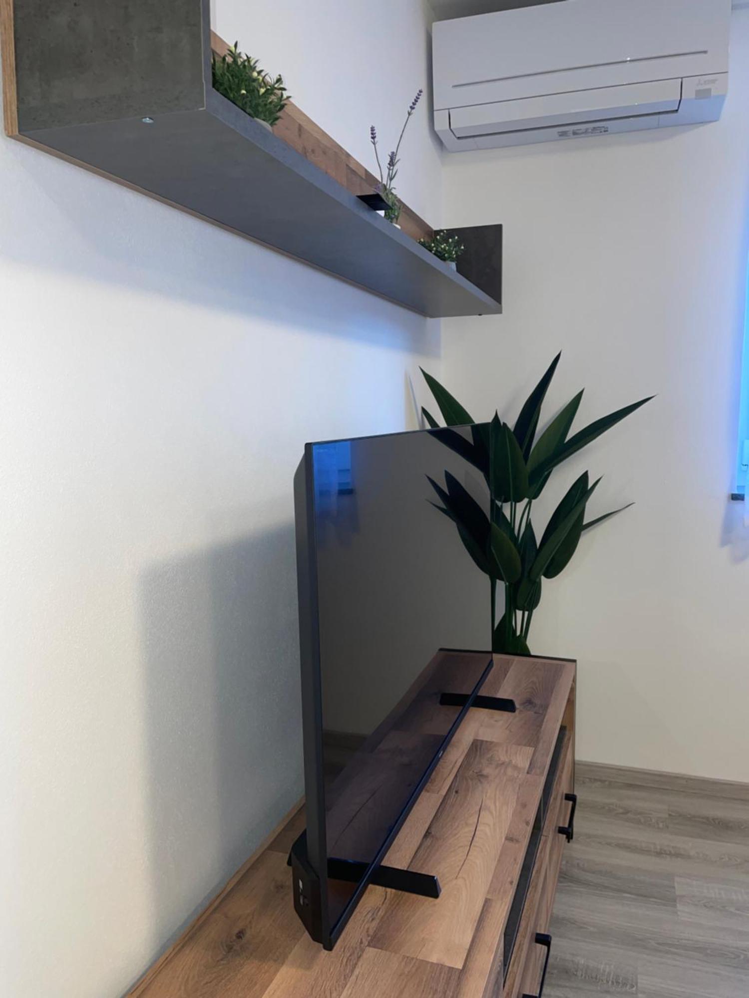 Apartma Dzana Apartment *